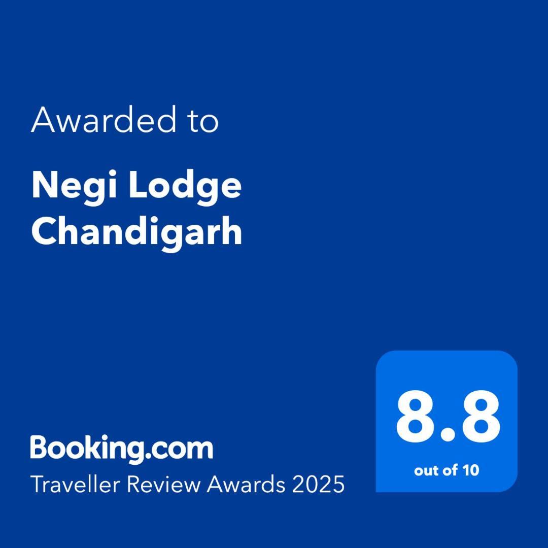 Negi Lodge Chandīgarh エクステリア 写真